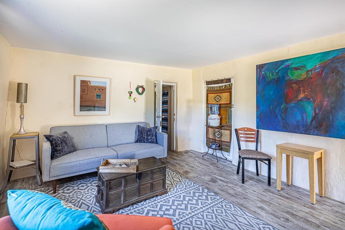 Bed and Breakfast Pet Friendly Pinon Heaven Canada de los Alamos Exterior foto